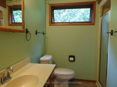 14 Emerson Avenue S • South Bruce Peninsula, ON photo 7