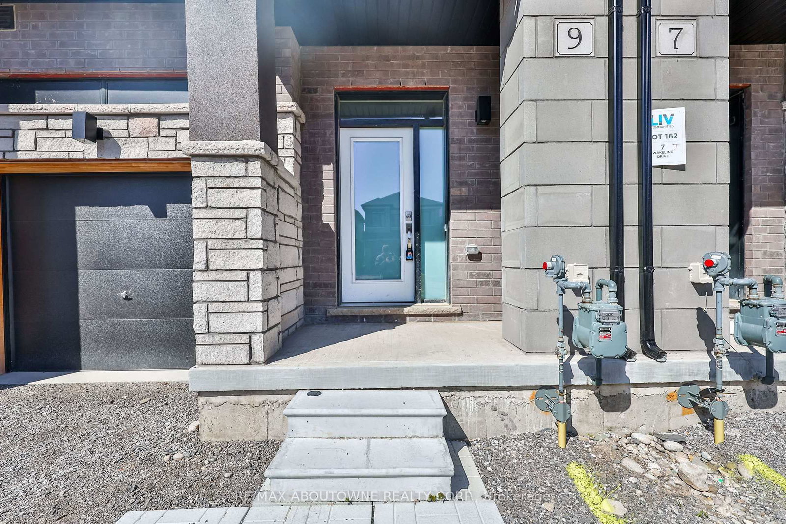9 Wakeling Drive, Brantford 4