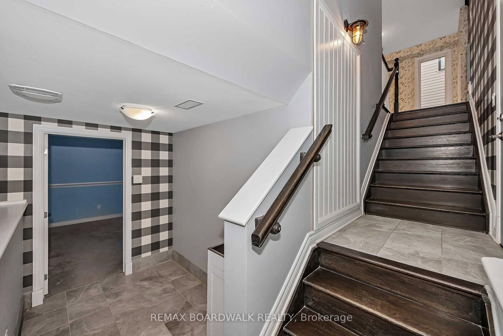 648 Decoeur Drive • Orleans, ON photo 39
