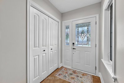 45 Sheffield Street • Southgate, ON photo 6
