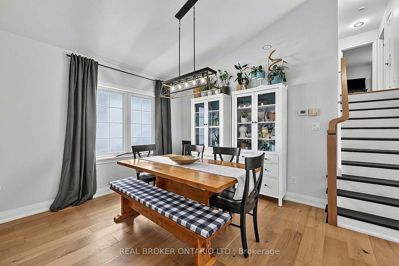 45 Sheffield Street • Southgate, ON photo 9