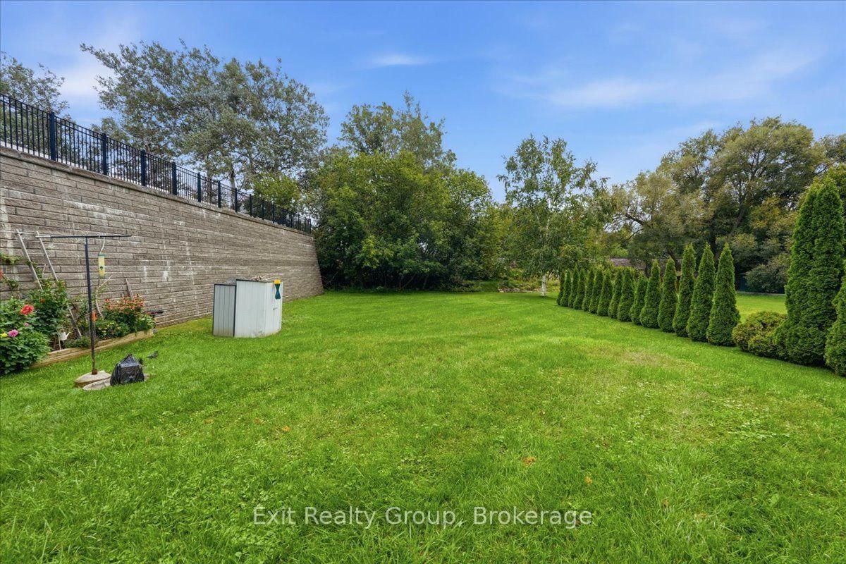 465 Dundas Street W • Belleville, ON photo 24