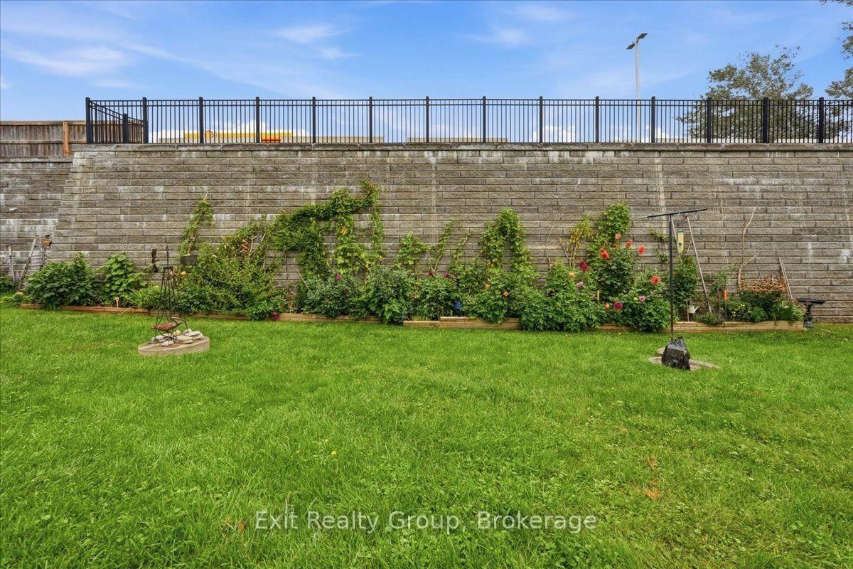 465 Dundas Street W • Belleville, ON photo 25