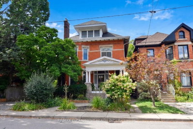 34 HOLTON Avenue S • Hamilton, ON photo 2