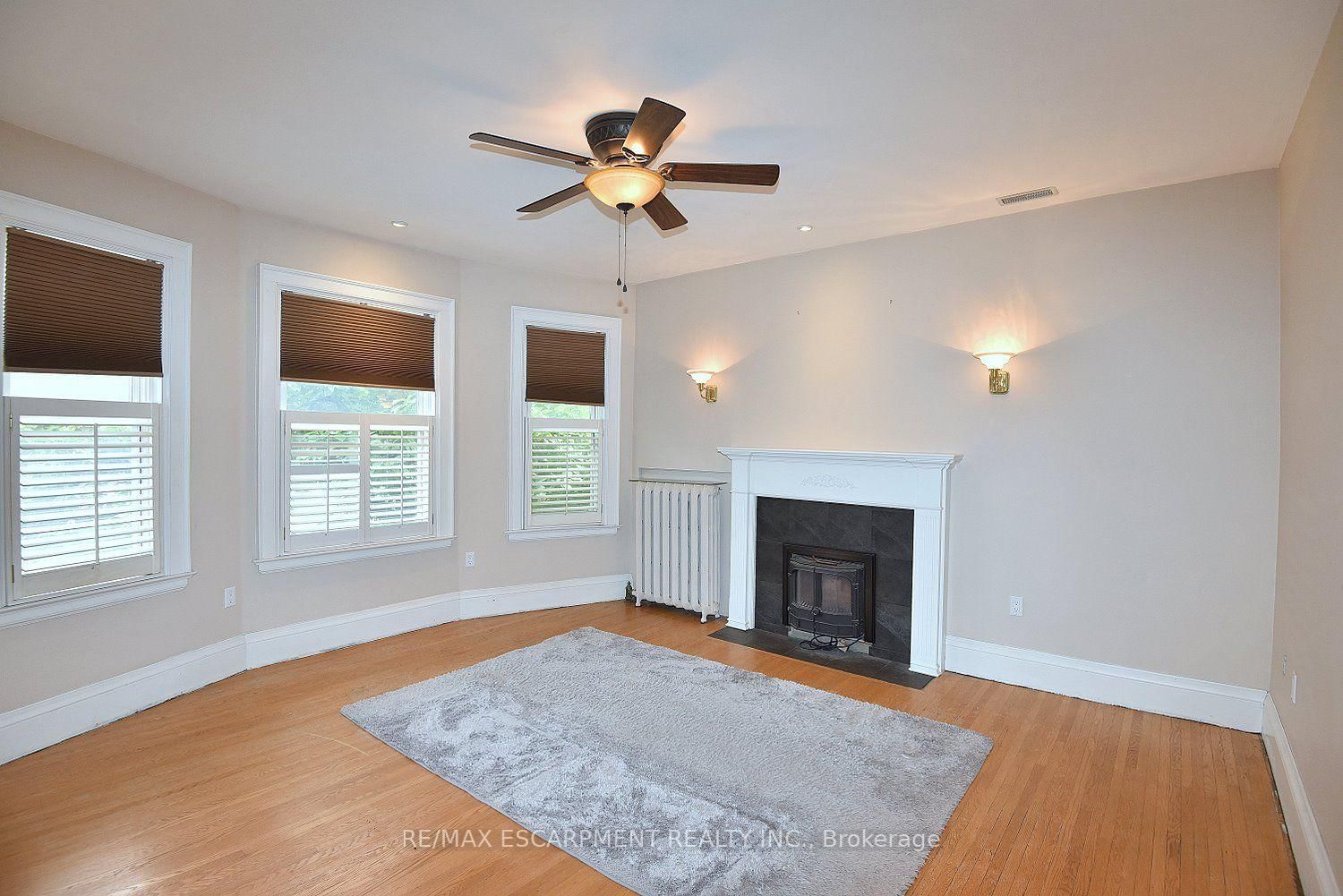 34 HOLTON Avenue S • Hamilton, ON photo 21