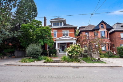 34 HOLTON Avenue S • Hamilton, ON photo 3