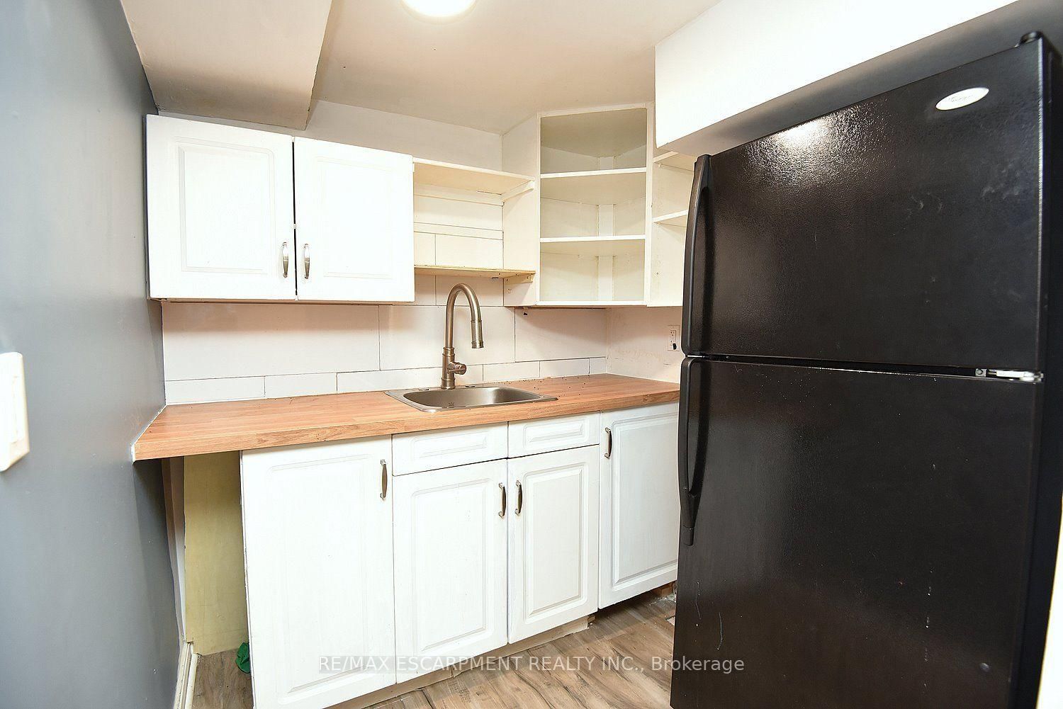 34 HOLTON Avenue S • Hamilton, ON photo 35