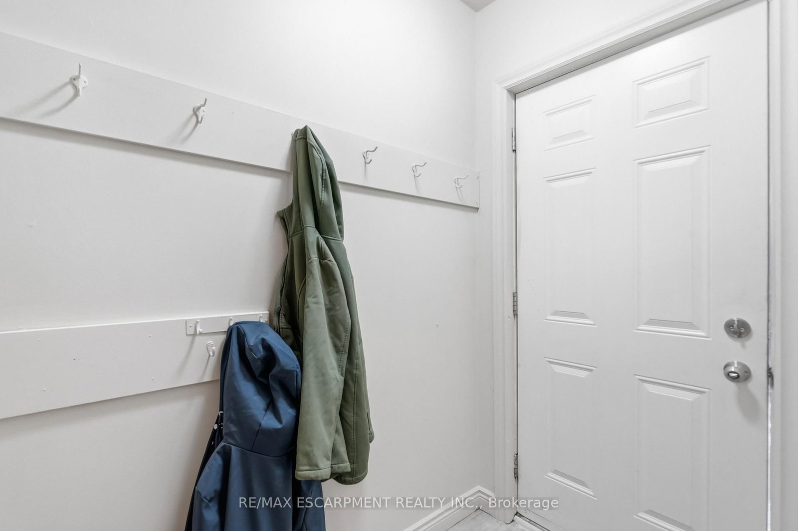163 Grosvenor Avenue S • Hamilton, ON photo 22