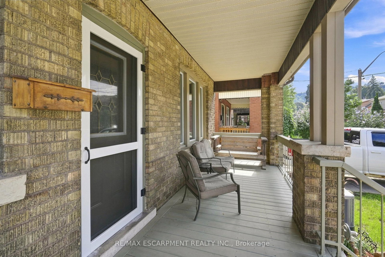 163 Grosvenor Avenue S • Hamilton, ON photo 5