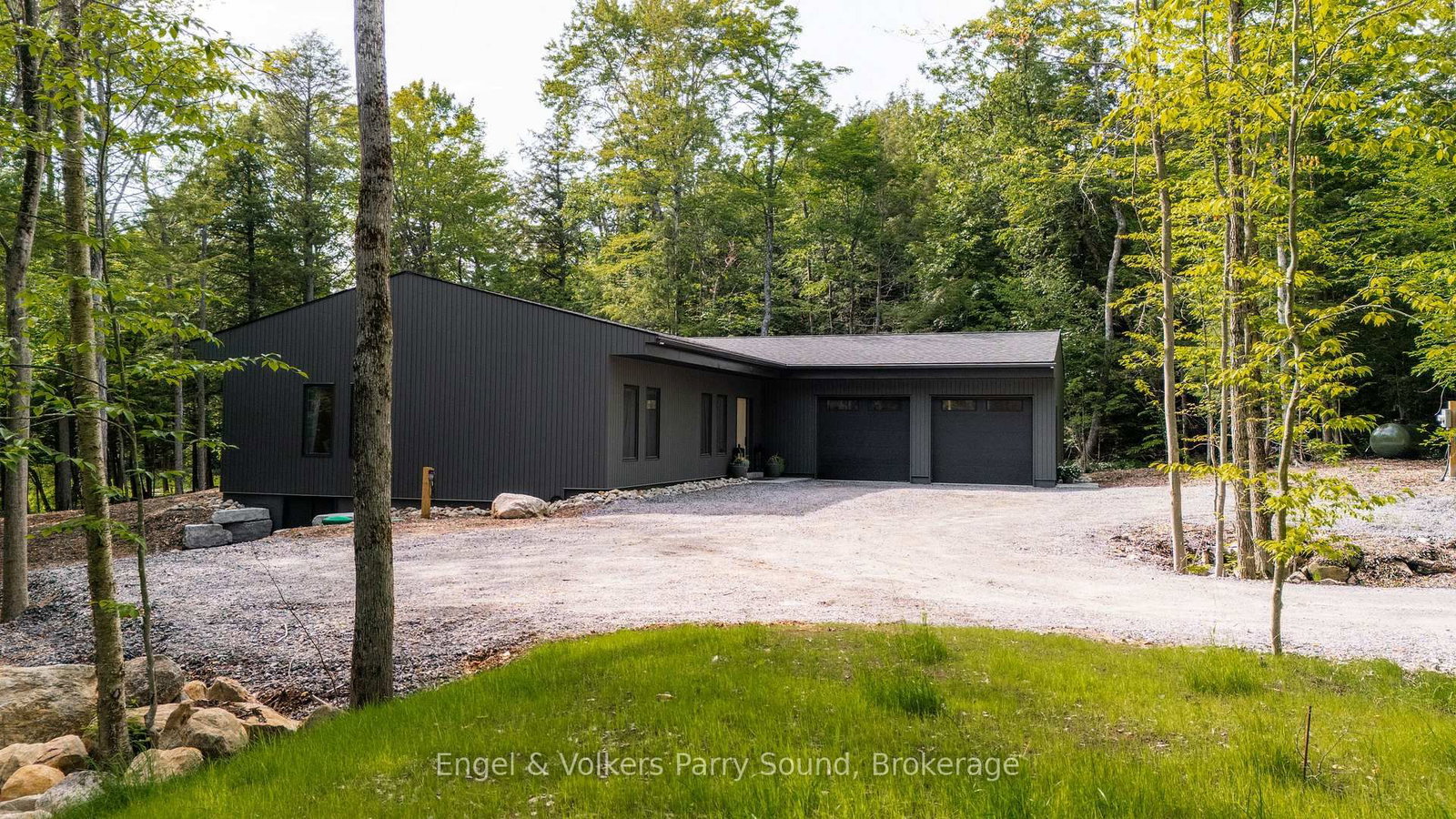 15 Beechwood Drive • Seguin, ON photo 39