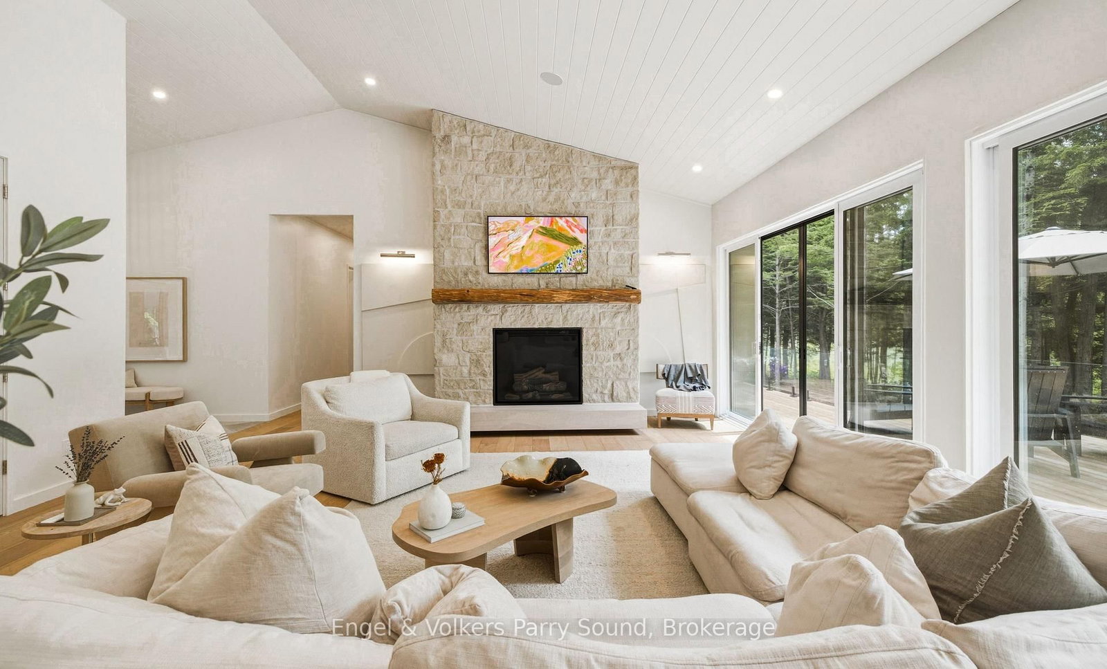 15 Beechwood Drive • Seguin, ON photo 6
