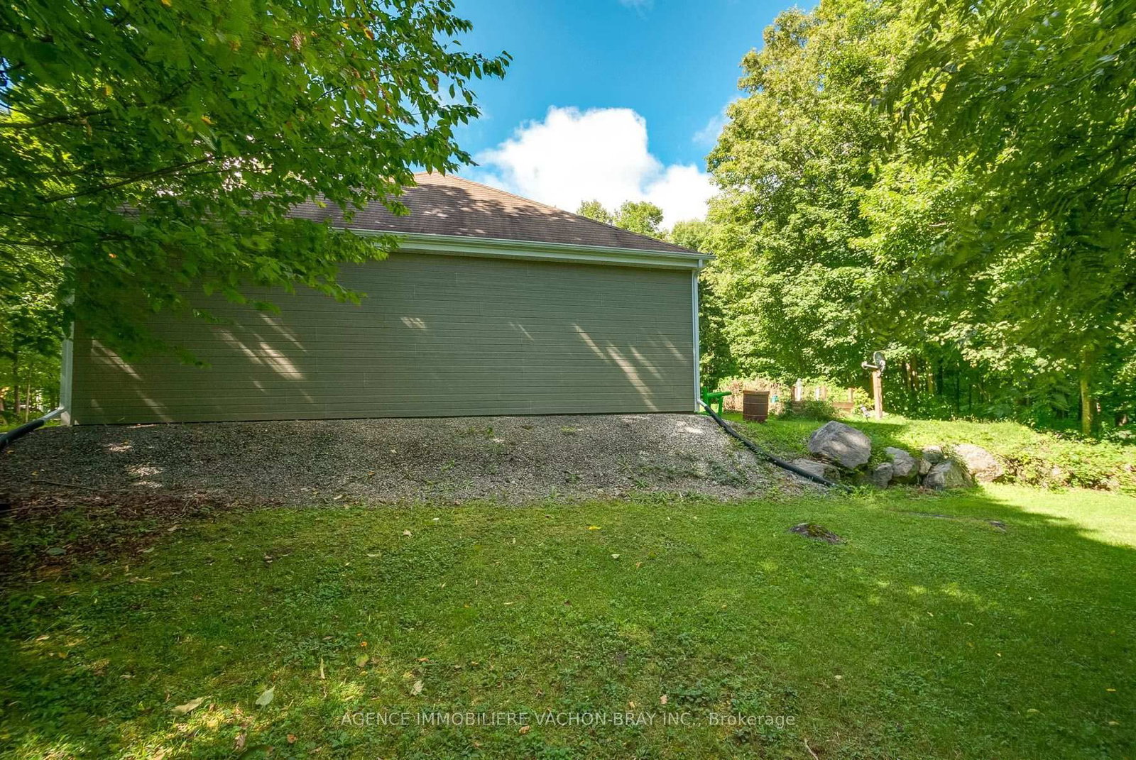 20233 Maple Road • South Glengarry, ON photo 45