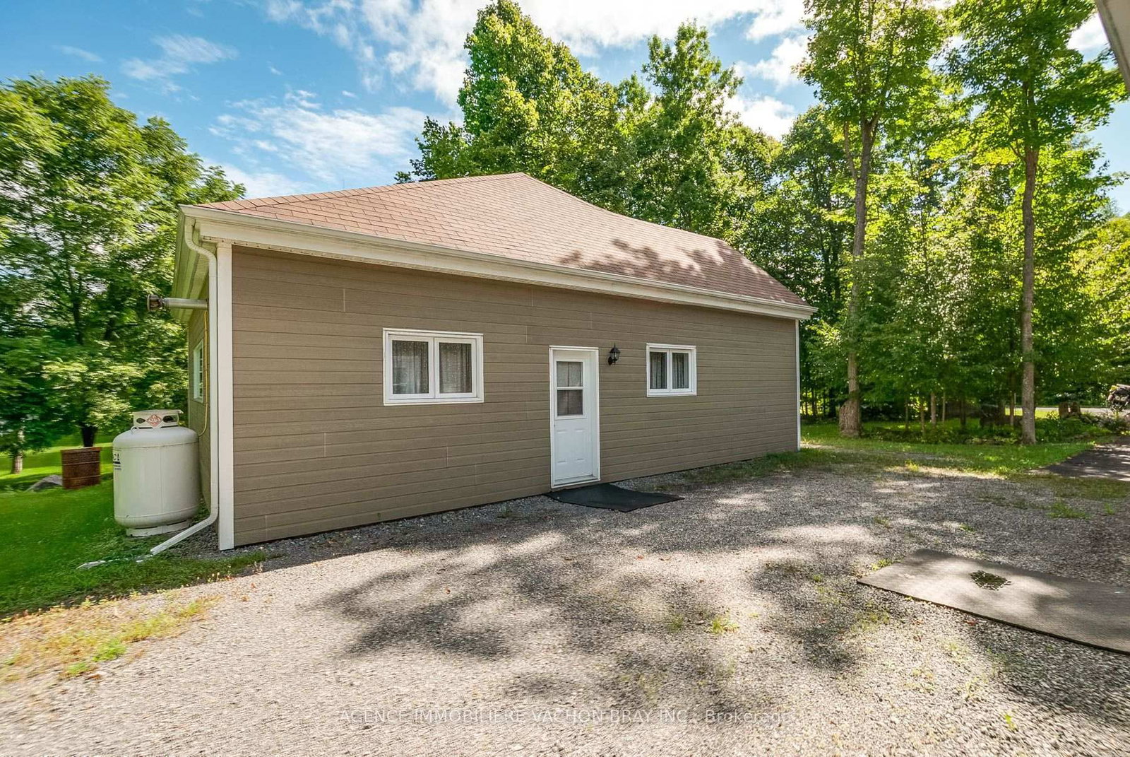 20233 Maple Road • South Glengarry, ON photo 5