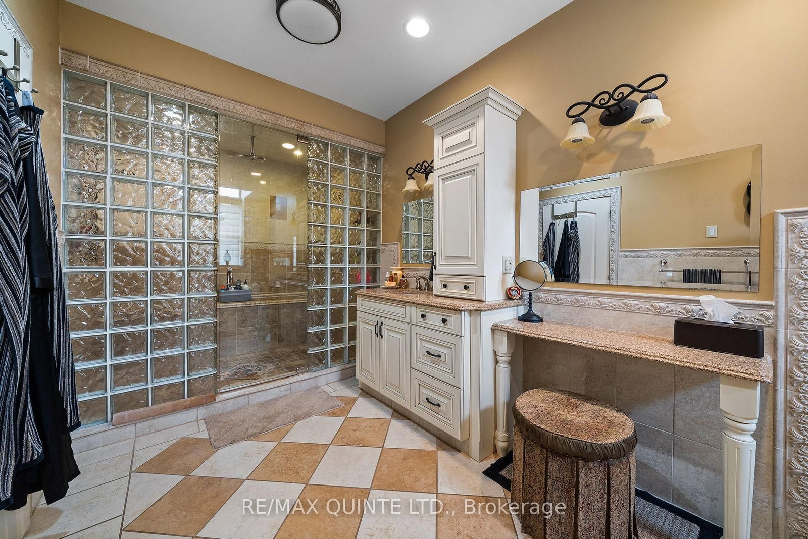 229 Main Street • Prince Edward County, ON photo 33