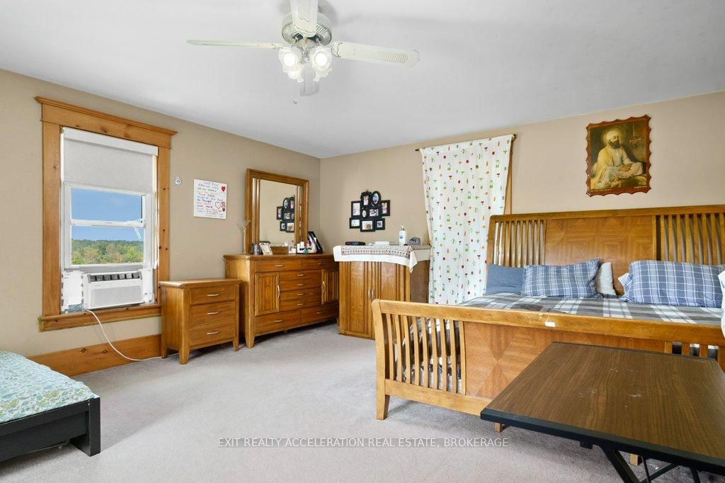 595 Craigen Road • Newburgh, ON photo 21
