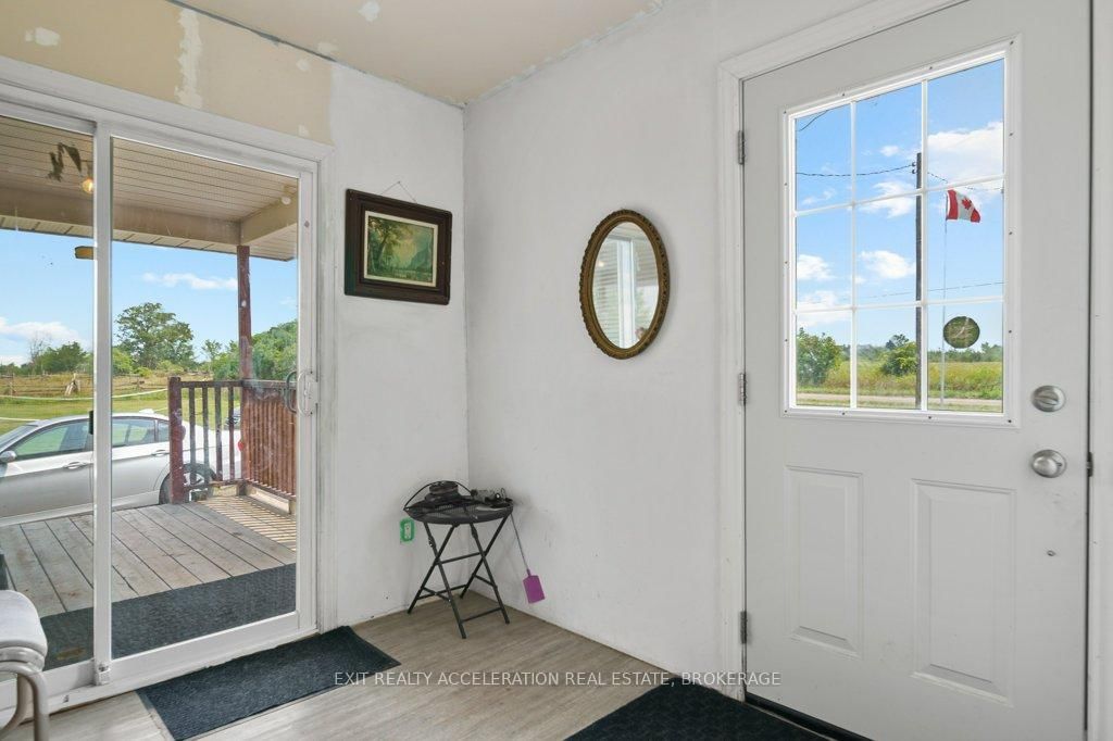 595 Craigen Road • Newburgh, ON photo 4