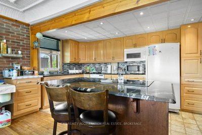 595 Craigen Road • Newburgh, ON photo 8