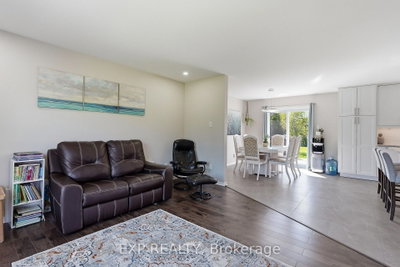 120 St Thomas Road • Russell, ON photo 6
