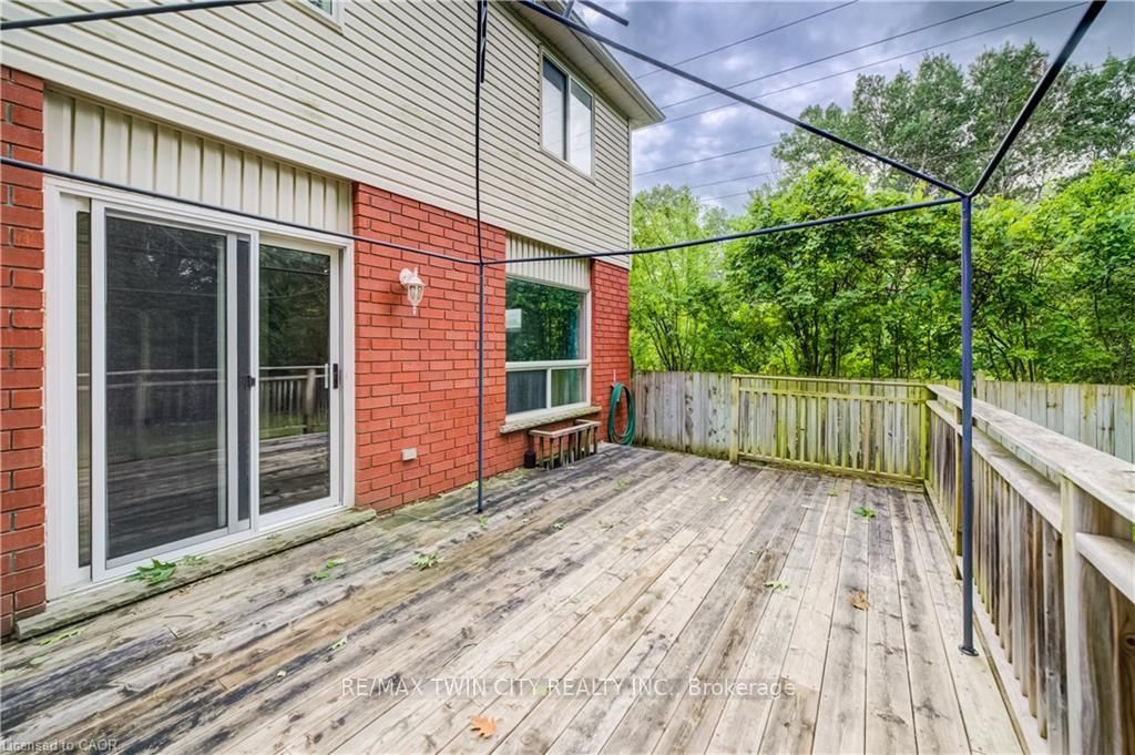 508 VERONICA Drive • Kitchener, ON photo 30