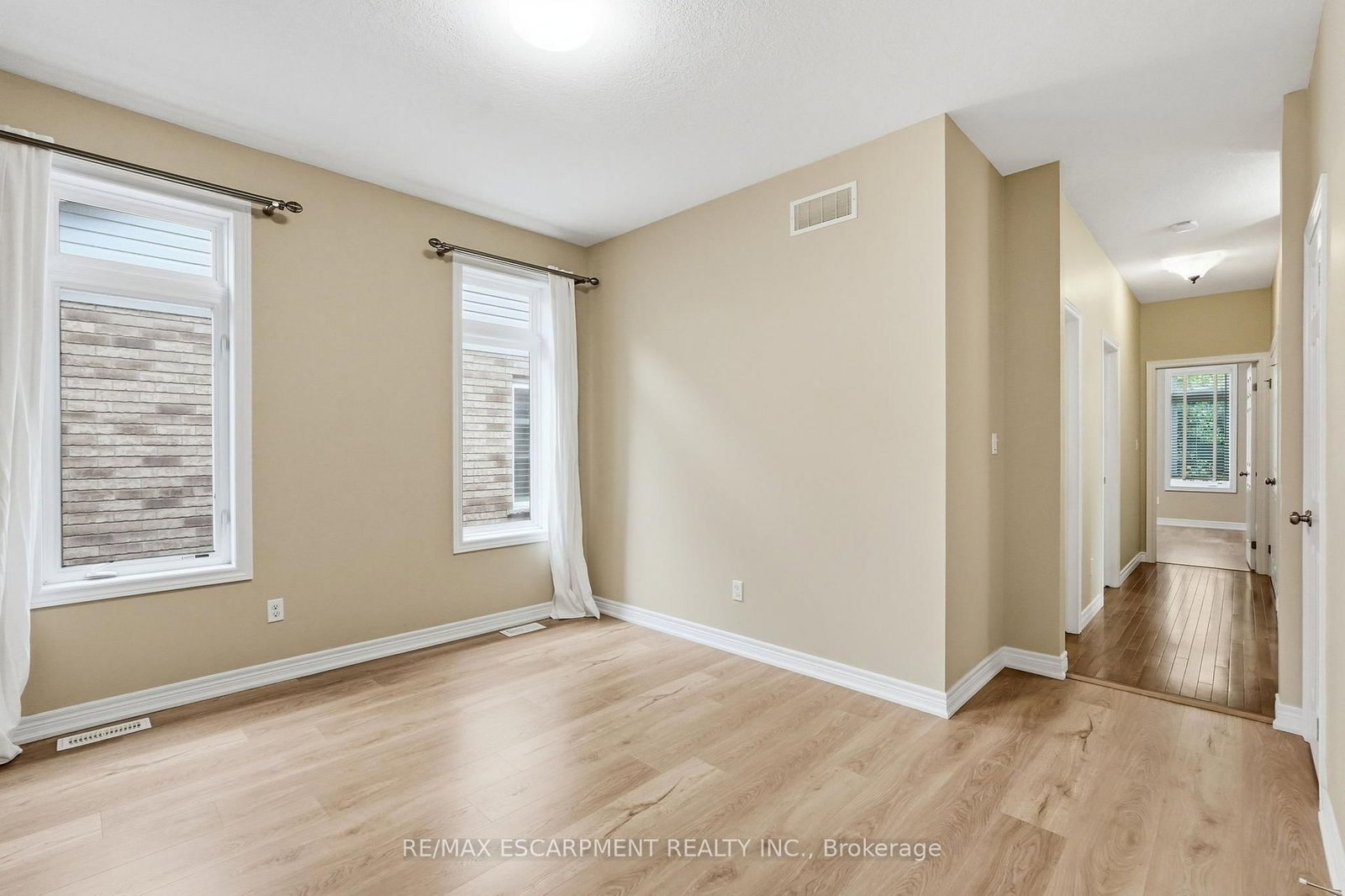 33 Norma Crescent • Guelph, ON photo 28