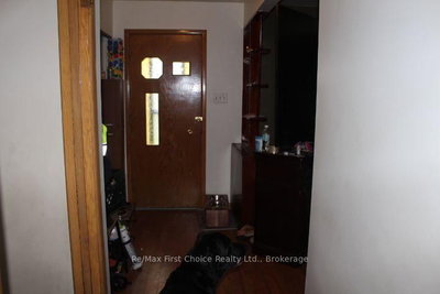 2702 Churchill Drive E • Thunder Bay, ON photo 3