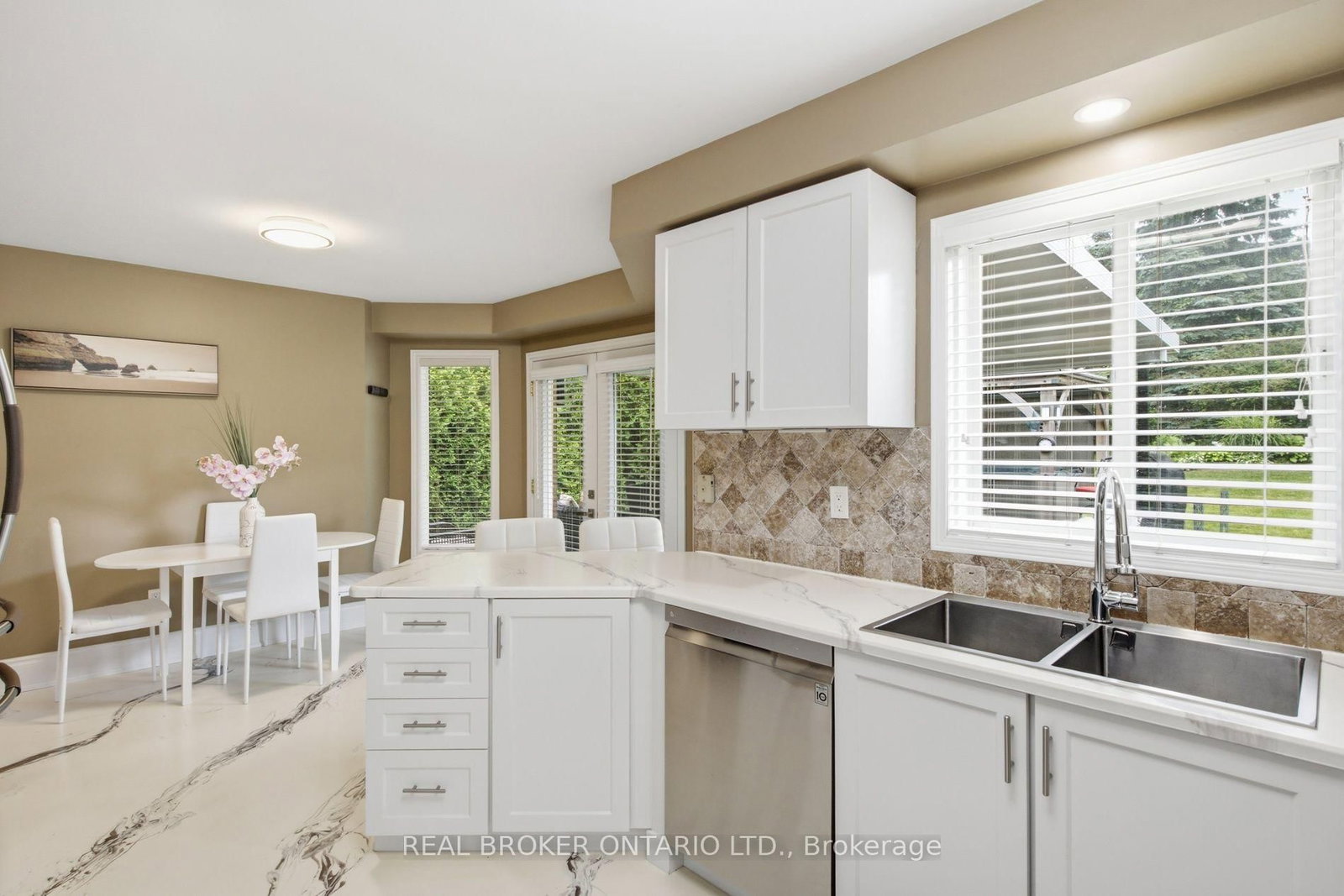 196 Harwood Road • Cambridge, ON photo 11