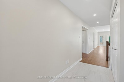 17 Pine Needles Court • Ottawa, ON photo 6
