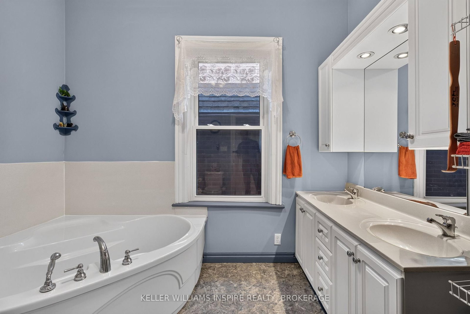 244 George Street • Belleville, ON photo 30