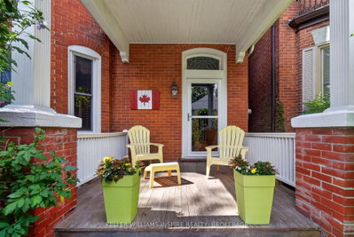 244 George Street • Belleville, ON photo 5