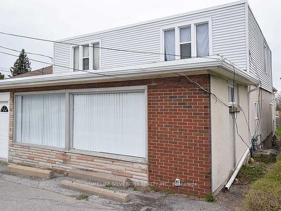 106 Townline Road W • St. Catharines, ON photo 1