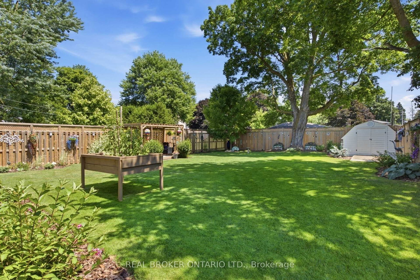 460 Wellington Avenue S • North Perth, ON photo 43