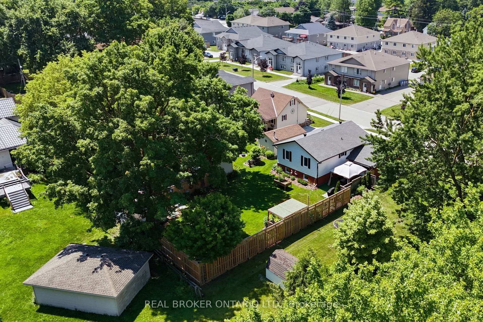 460 Wellington Avenue S • North Perth, ON photo 49