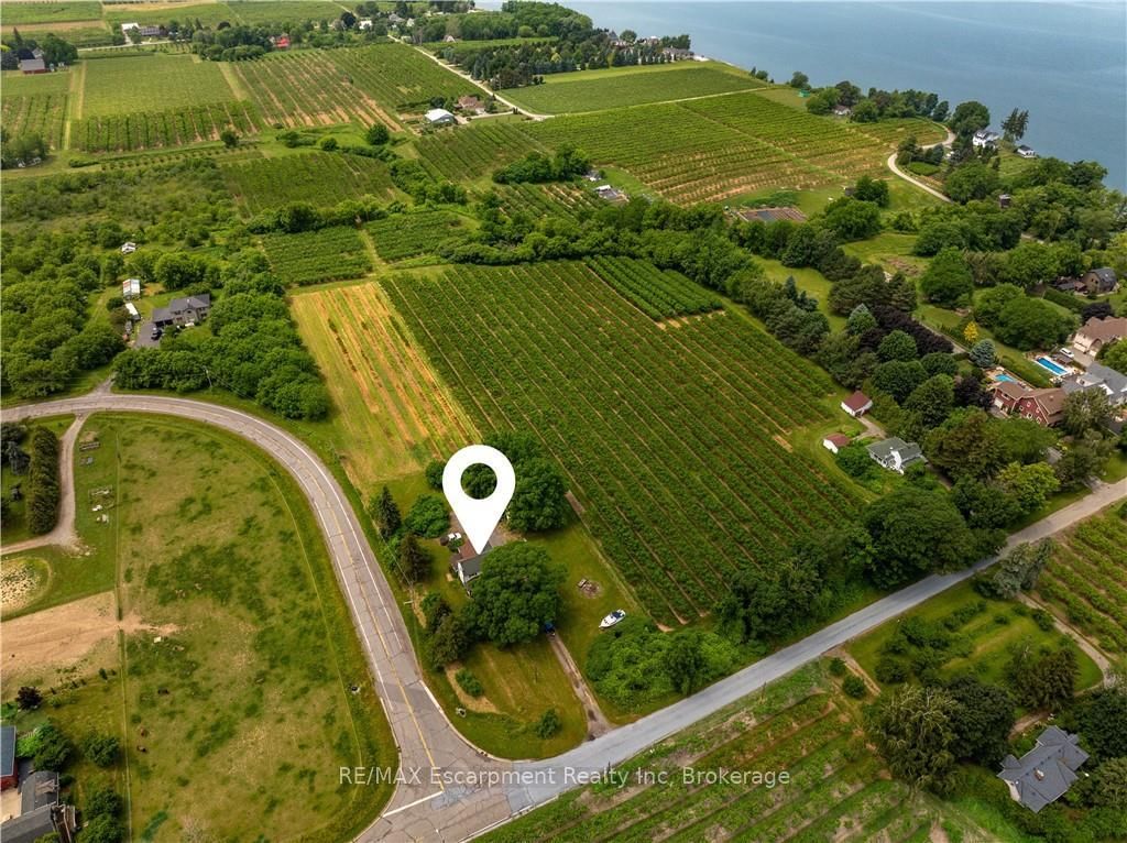 4864 Mountainview Road N • Lincoln, ON photo 3