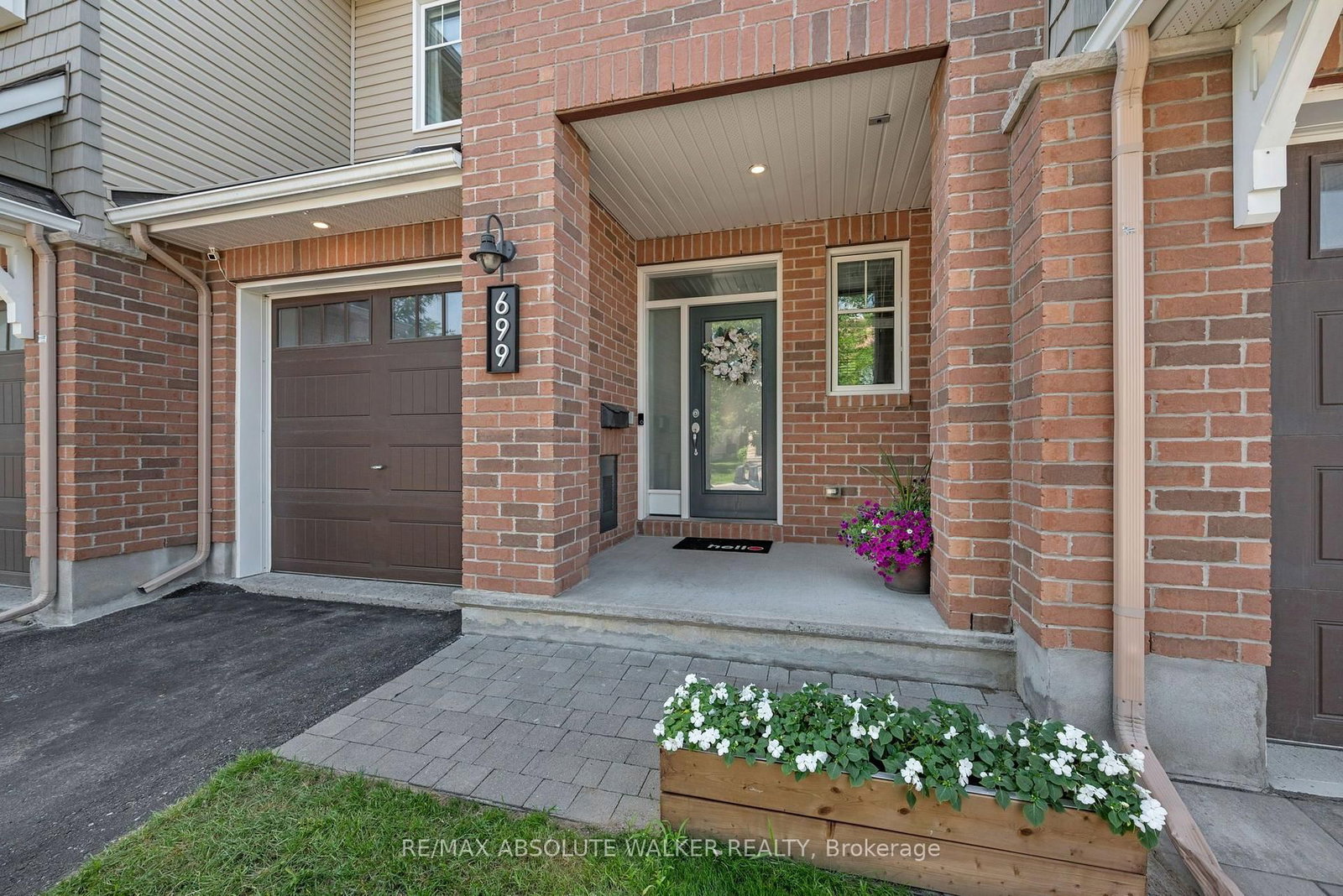 699 Cartographe Street • Ottawa, ON photo 3