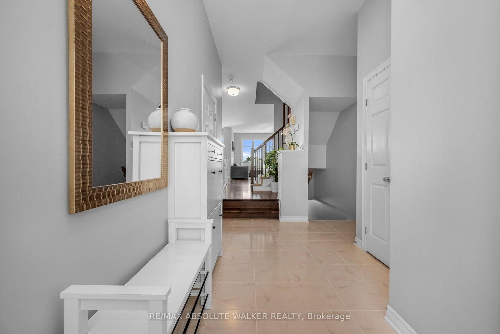 699 Cartographe Street • Ottawa, ON photo 4