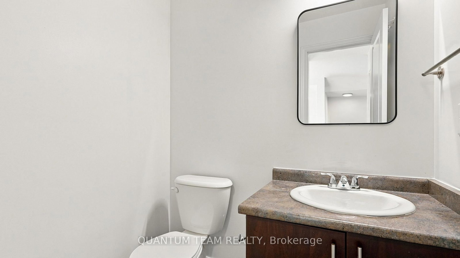 8418 KELSEY Crescent • Niagara Falls, ON photo 14