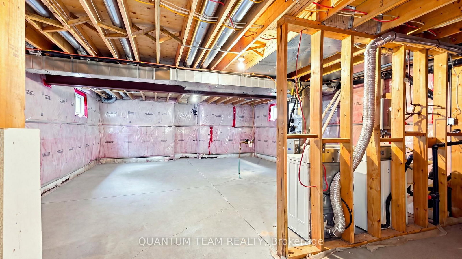 8418 KELSEY Crescent • Niagara Falls, ON photo 35