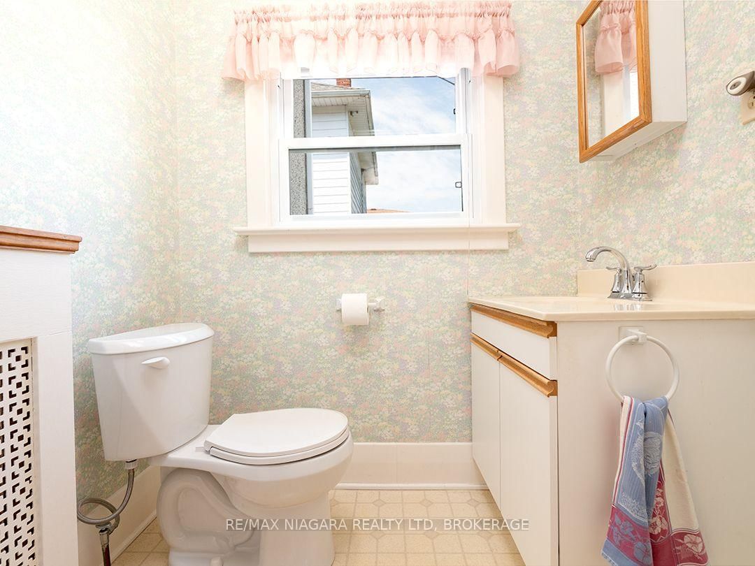 241 Alexandra Street • Port Colborne, ON photo 20