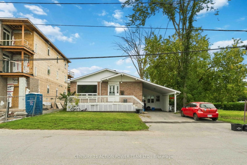 B - 1150 ST PIERRE Street