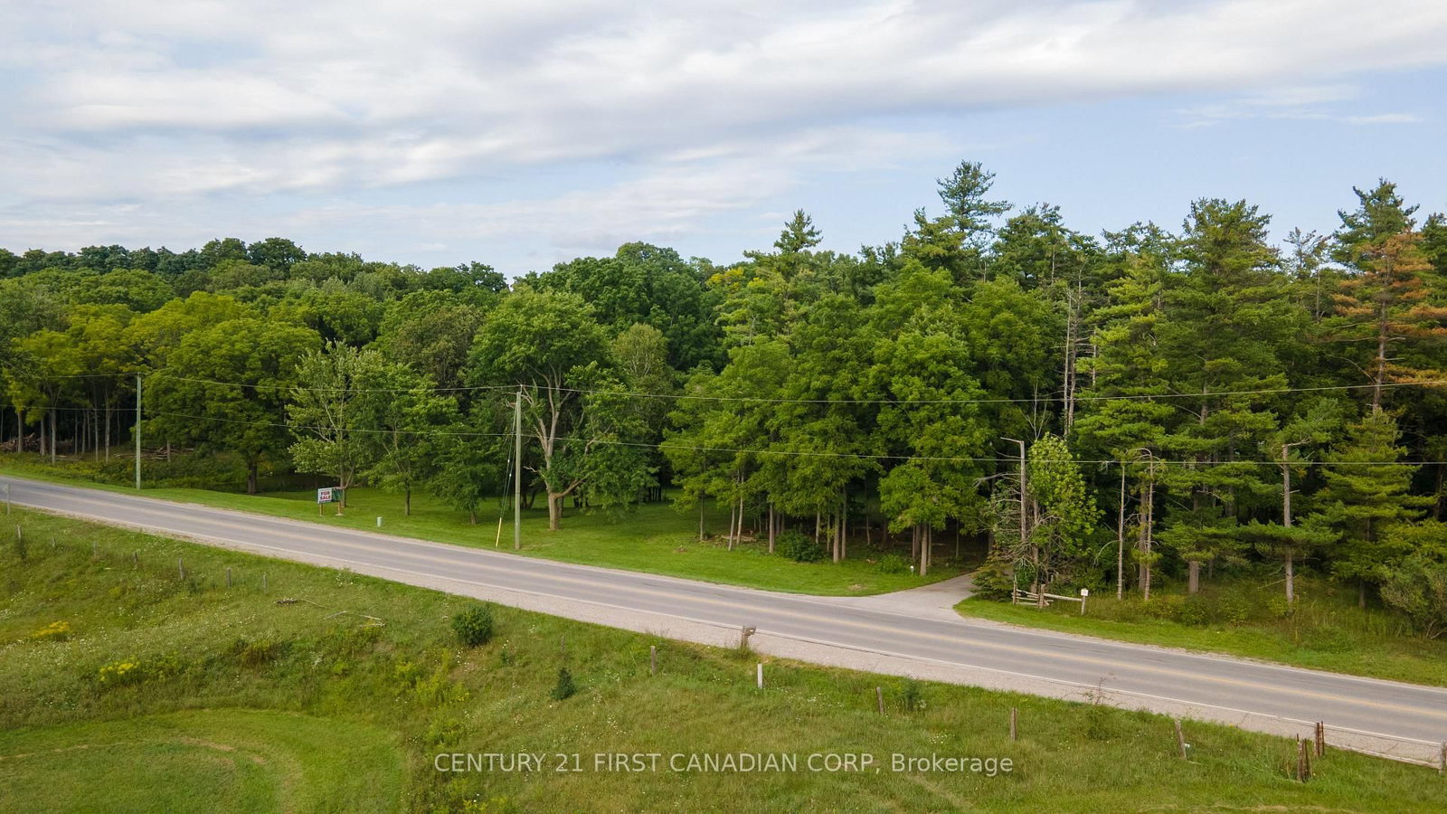 2546 Westdel Bourne • London South, ON photo 3