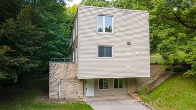 2546 Westdel Bourne • London South, ON photo 9