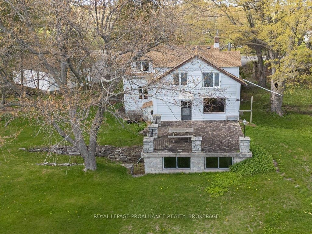 4690 Bath Road • Bath, ON photo 16