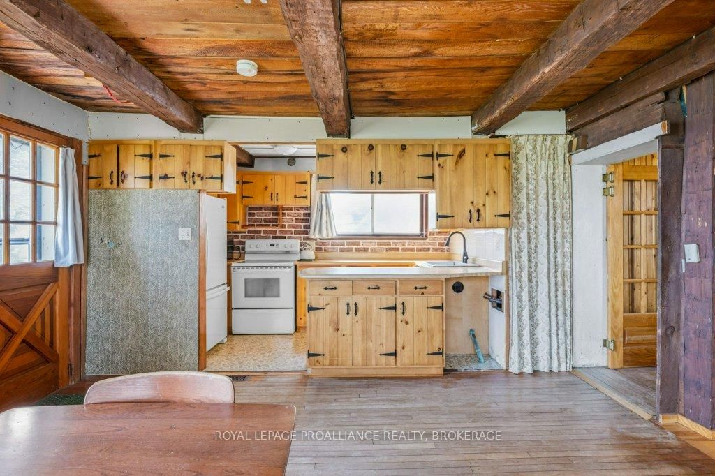 4690 Bath Road • Bath, ON photo 25