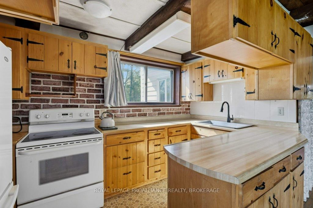 4690 Bath Road • Bath, ON photo 26