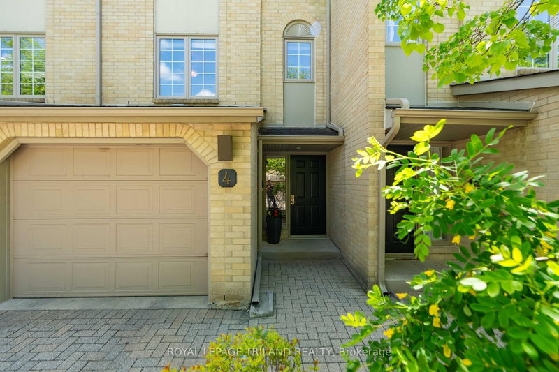4 - 1399 Commissioners Road W