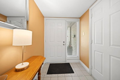 1399 Commissioners Road W • #4 • London South, ON photo 3