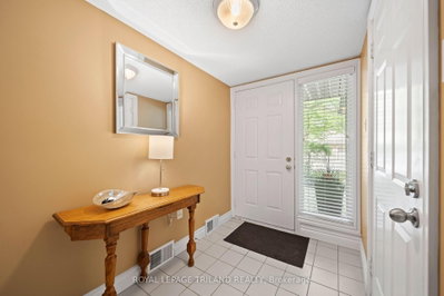 1399 Commissioners Road W • #4 • London South, ON photo 4