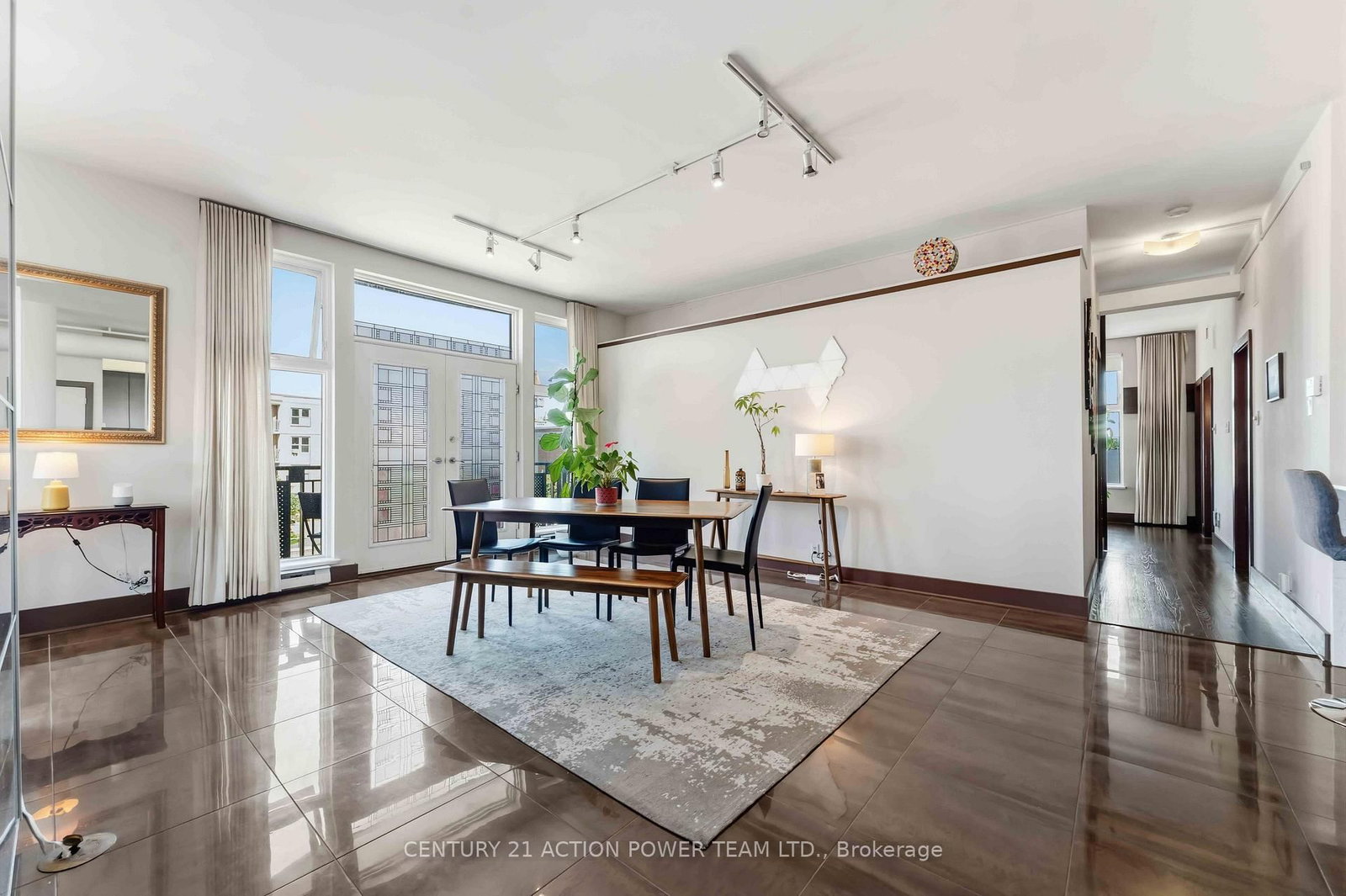 144 CLARENCE Street • #6A • Ottawa, ON photo 21