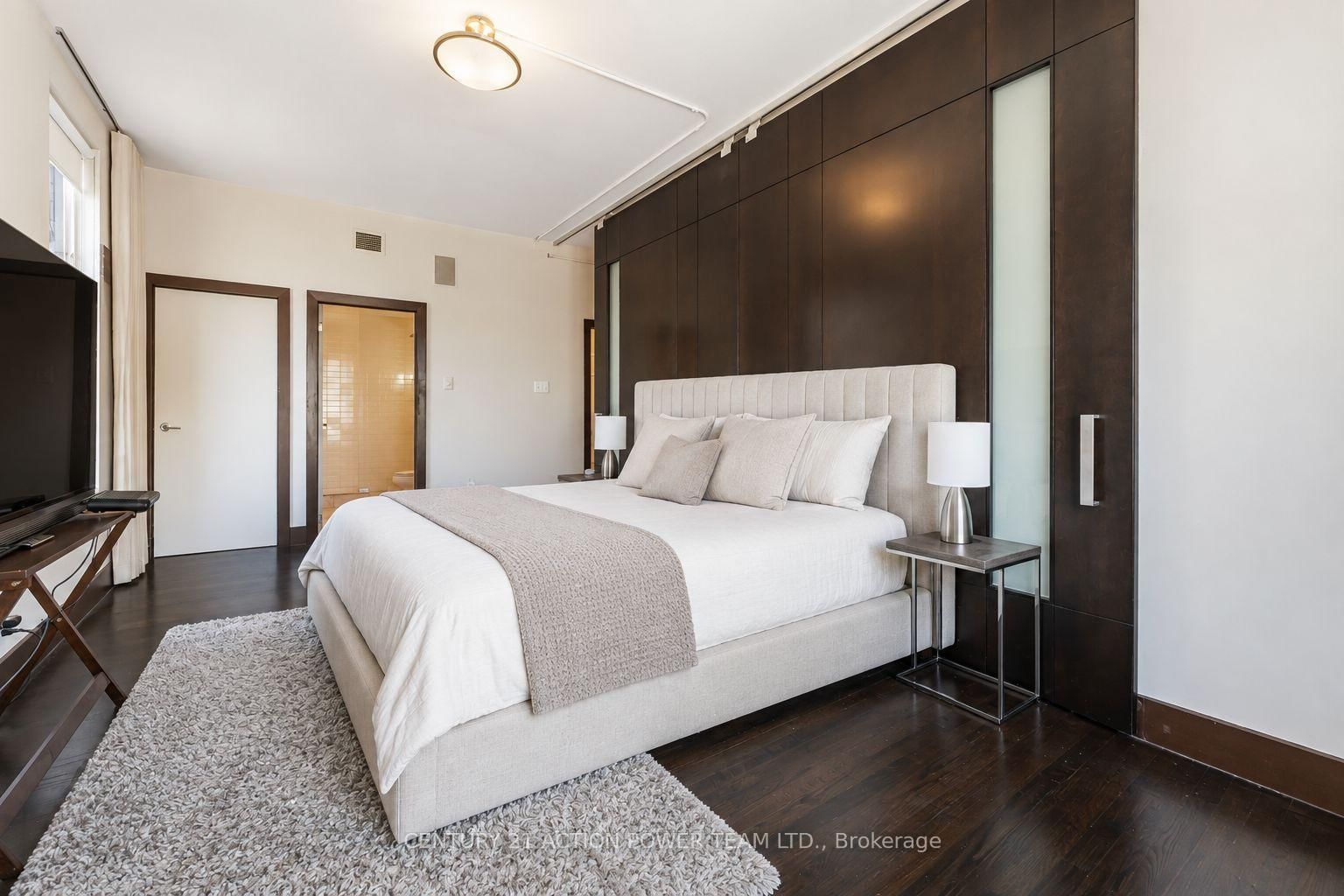 144 CLARENCE Street • #6A • Ottawa, ON photo 23