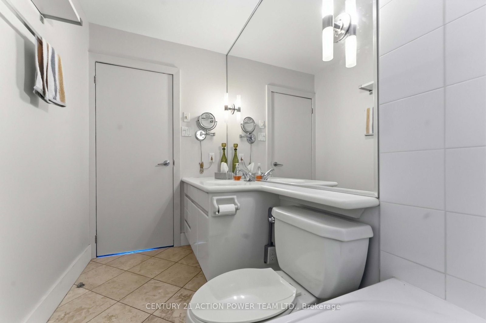 144 CLARENCE Street • #6A • Ottawa, ON photo 26